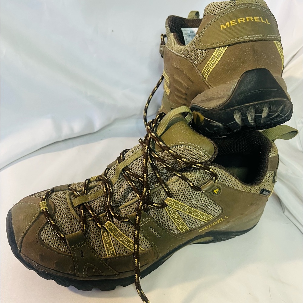 MERRELL Brindle Ofoam Air Cushion hiking adventure like new Shoes